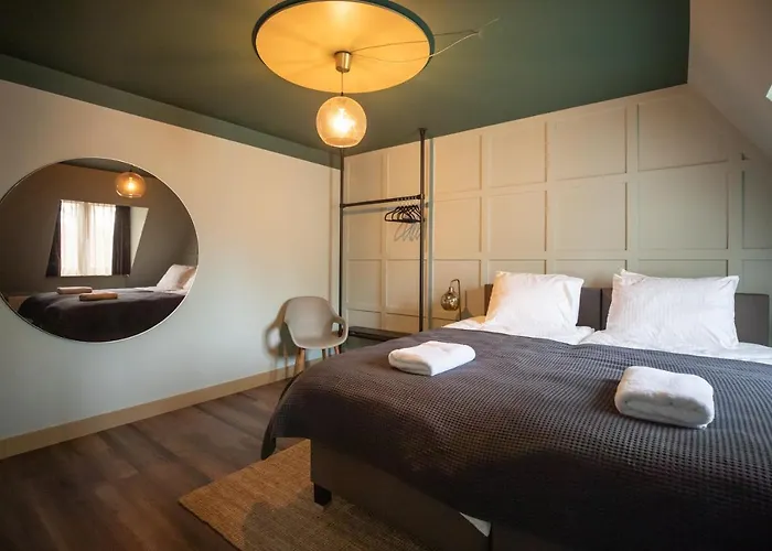 Mr Lewis Haarlem Hotel Overveen