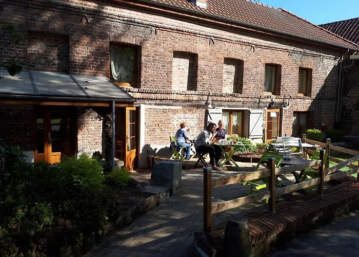 AUBERGE du BORD des EAUX - Demi-pension assurée sur réservation Saint-Amand-les-Eaux
