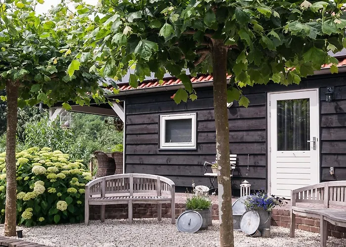 Bed&Breakfast De Schuur Inn Numansdorp