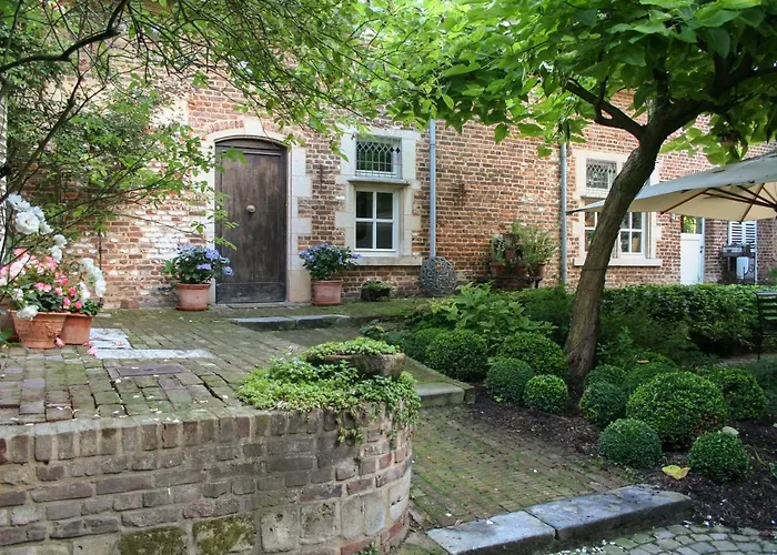 Guesthouse Sint Michielshof, Sfeervolle Carre Boerderij Vlakbij Maastricht