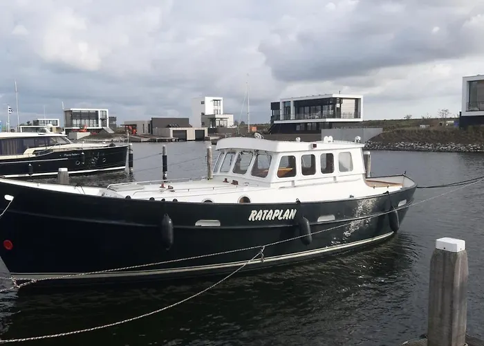 Prive B&B Motorsailer Rataplan