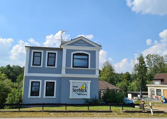Hotels in Oeversee