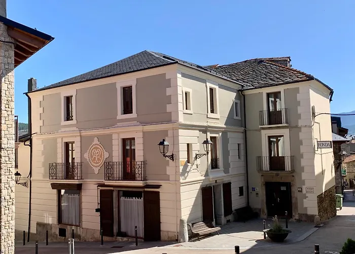 Hotel Fonda Biayna Bellver de Cerdanya