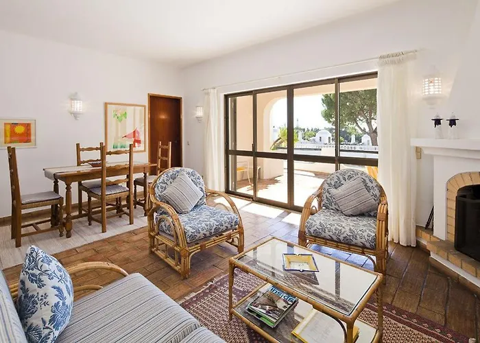 2 Bedroom Villa In Carvoeiro With Heated Pool Walking Distance To Resort And Beach