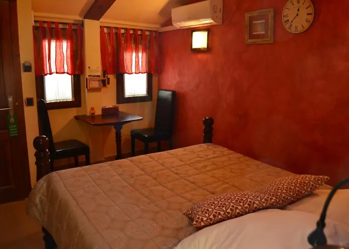 Hoteles en Buitrago del Lozoya