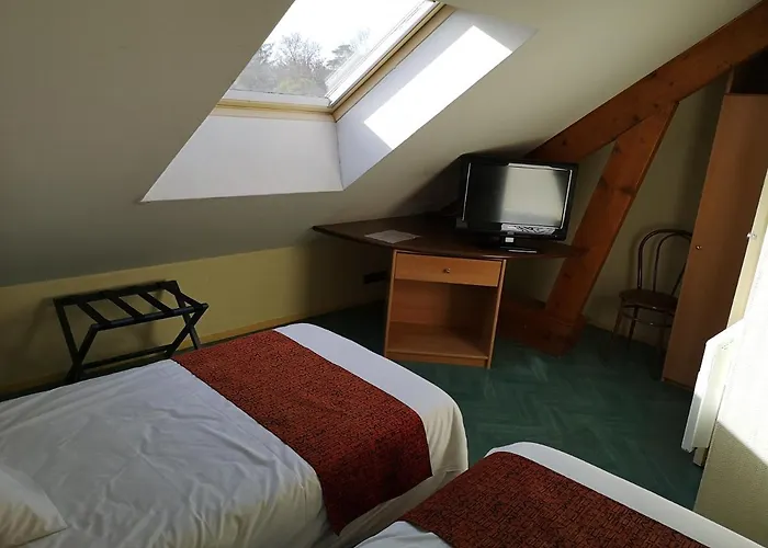Brit Hotel La Ferte Bernard