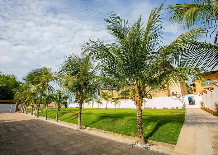 Coqueiro Village Flats