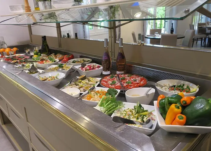 La Ferte-Bernard Hotels