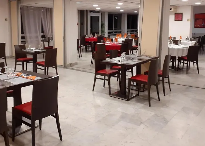 Hôtel Saint Roch Martigues