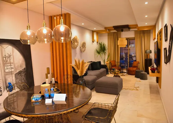 Appartement de prestige climatisé à l'hivernage 400m de la Gare Marrakesh
