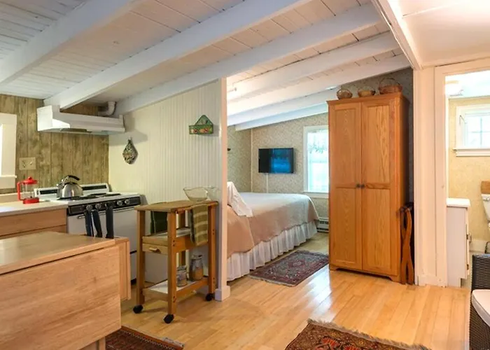 Hawthorn House Hotel Nantucket