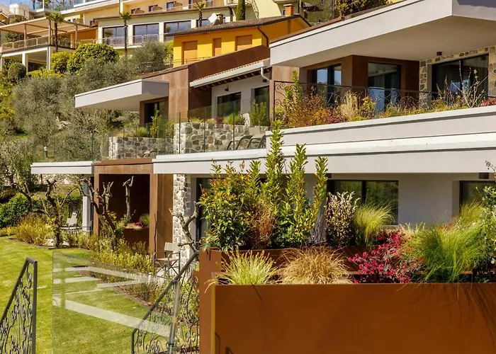 Deville & Spa Costermano
