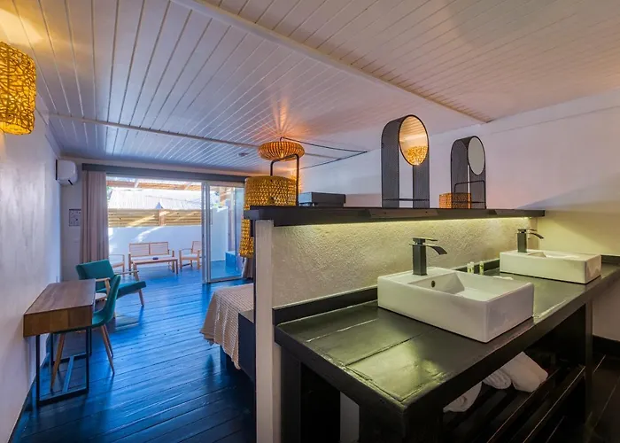 Grand Case Boutique Hotels