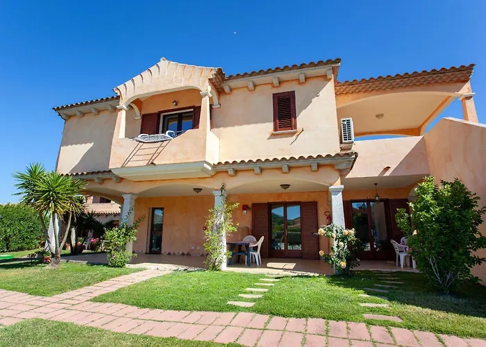 Hotel a 3 stelle a San Teodoro (Sardinia)