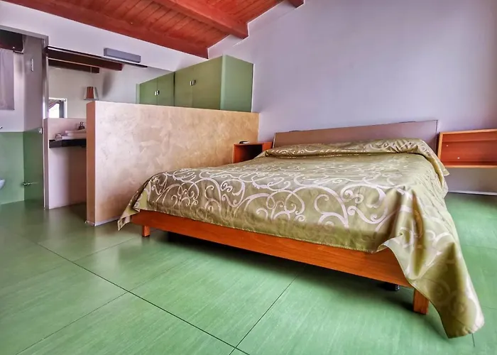 Gioia Del Colle Hotels