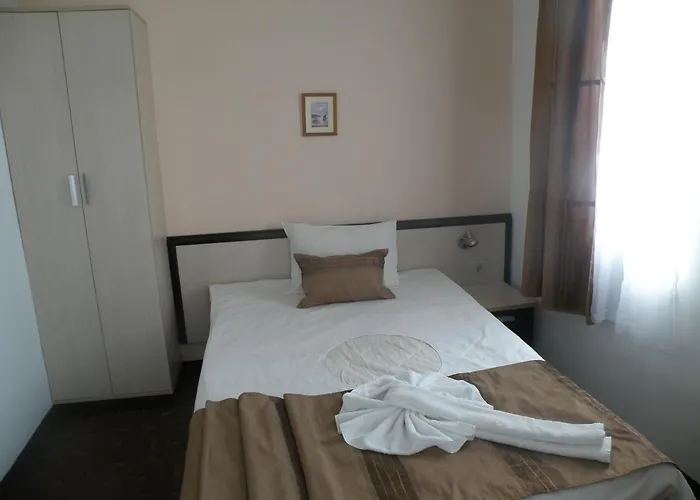 Hotels in Rawda