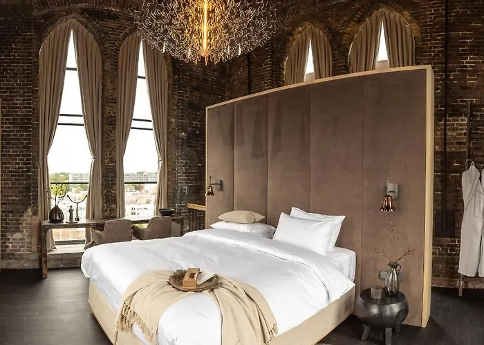 The Clock Tower Hotel Weesp