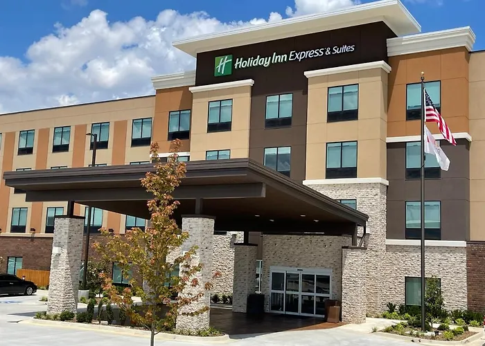 Fort Smith Hotels