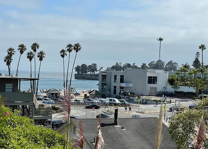 Edgewater Beach Inn & Suites Santa Cruz