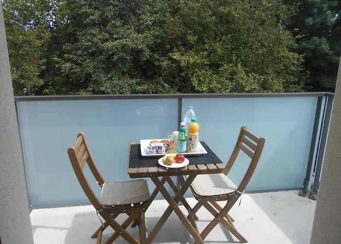 DK Guest House Dunkirk
