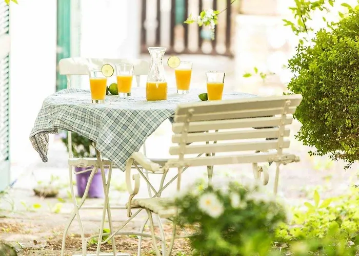 B&B - ComeinSicily CortedeiLimoni - Charming&Rel Acireale