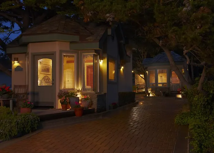 Moonstone Cottages Cambria
