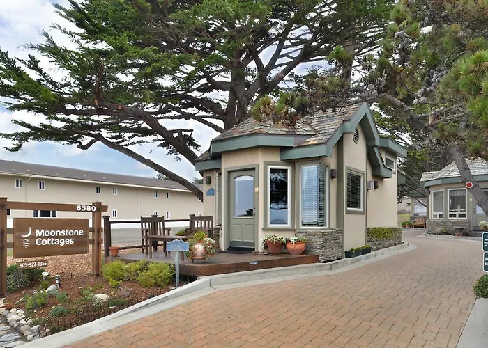 Moonstone Cottages Cambria