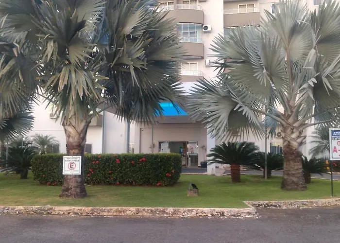 Lagoa Quente Flat Service Caldas Novas