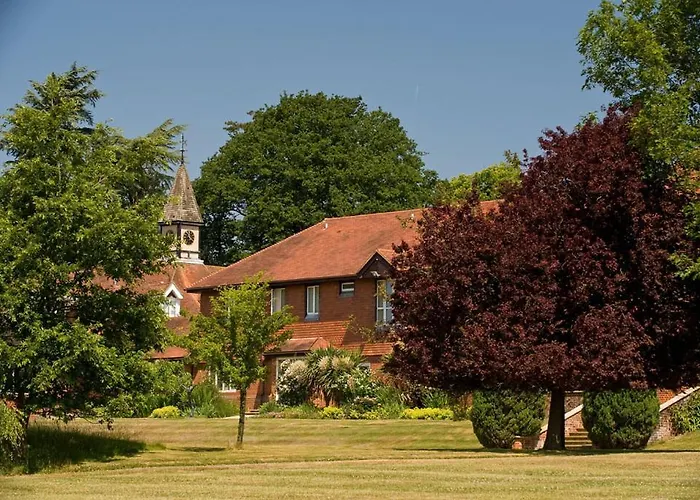 Horsham Hotels