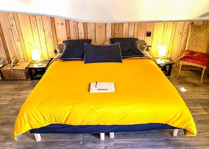 Bed and Breakfast Les Volets Rouges à Arbois