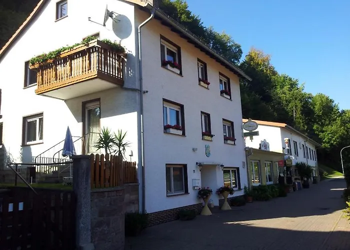 Hotels in Sontra