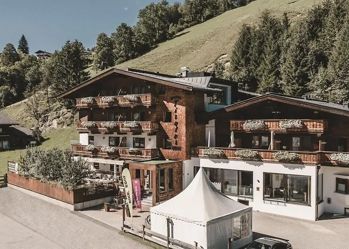 Hotel&Appartements Tiroler Buam Saalbach-Hinterglemm