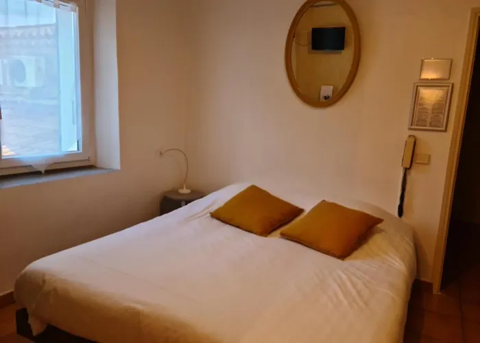 Sausset-les-Pins Hotels