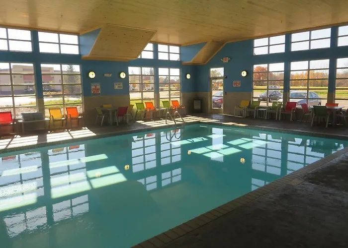 Chisago City Hotels