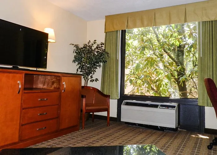 Regency Hotel & Conference Center Jackson