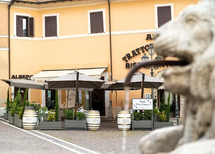 Albergo Dei Leoni