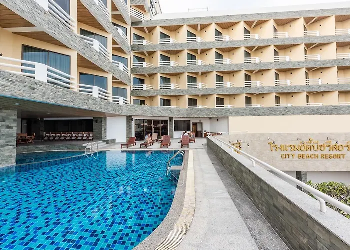 City Beach Resort