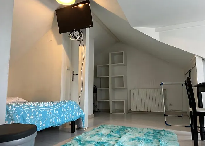 Hotel Studio-Meublé HyperCentre à Poissy