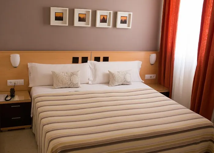 Hostal Albero By Eme Hoteles