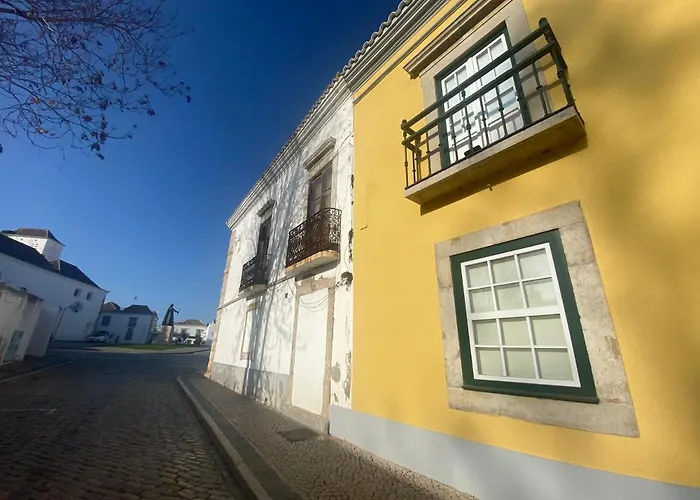Casa Saudade Faro - Elegant Rooms