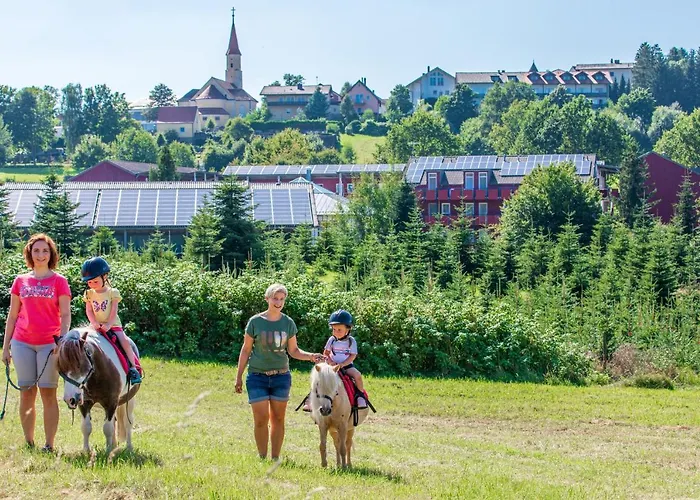 Hotels in Runding