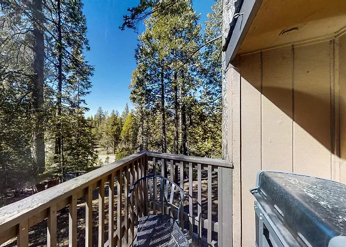 Living Pines Condominium Shaver Lake