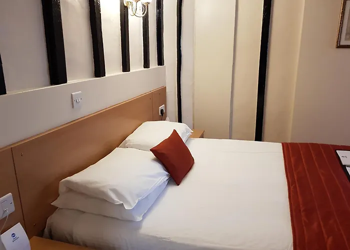 Stowmarket Hotels
