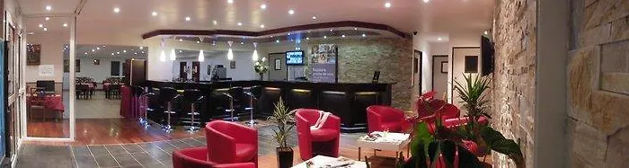 Comfort Hotel Poissy Technoparc