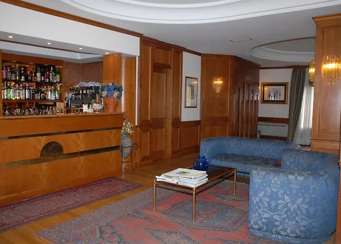 Velletri Hotels