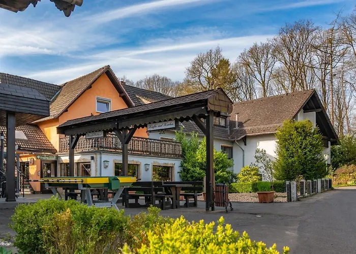 Hotels in Obersteinebach