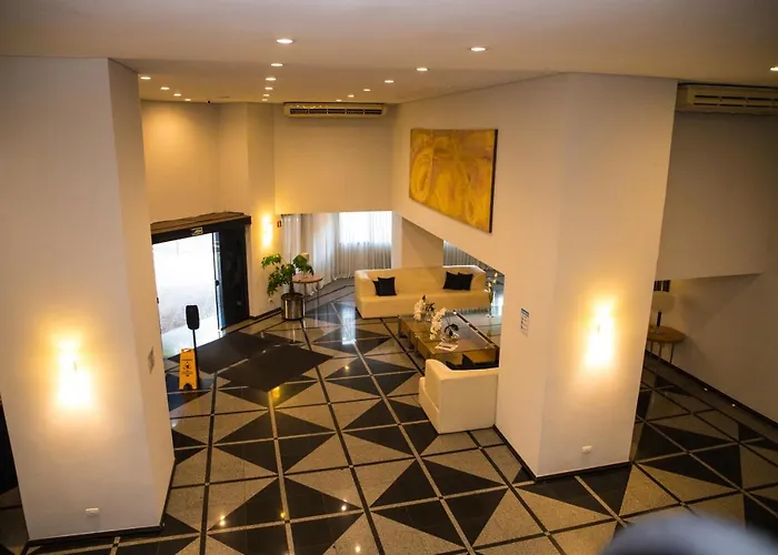Elo Hotel Maringá