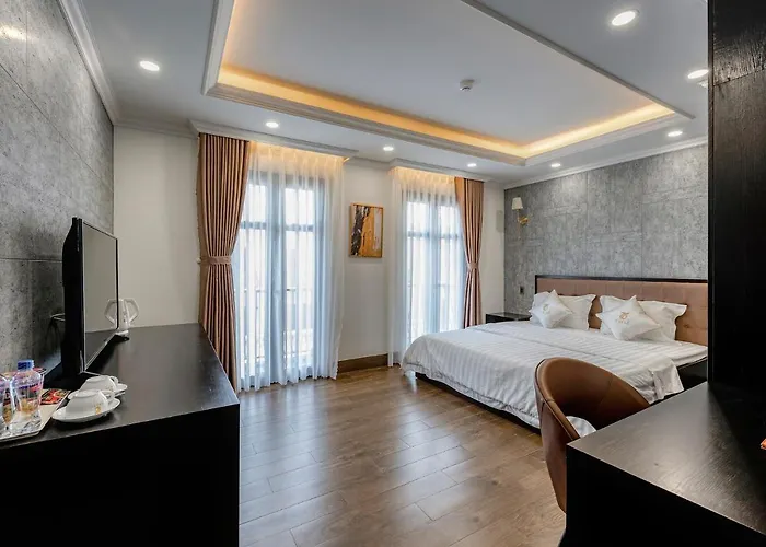 Cao Lanh Hotels