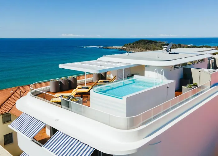 Yamba Hotels