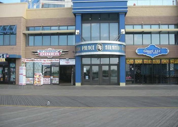 Boardwalk Resorts At Atlantic Palace